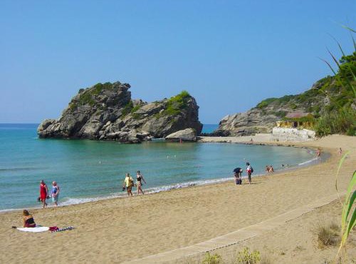 Studio Apartments with large swimming pool and Sea view at Pelekas Beach Corfu