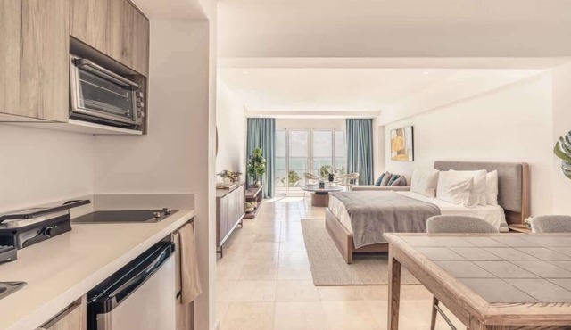 Studio for two with ocean view at Punta Palmera