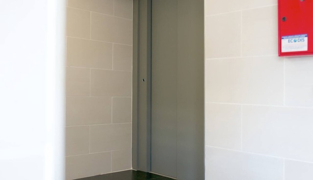 Studio in Pirae for two adults and two children