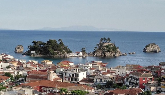 Studios Spiros Parga