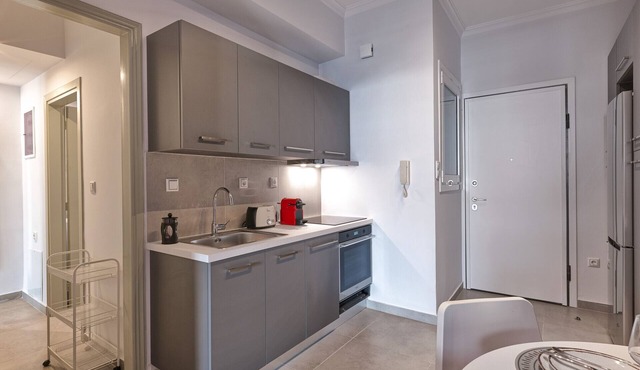 Stylish 1 Bdr next to Archeological Museum