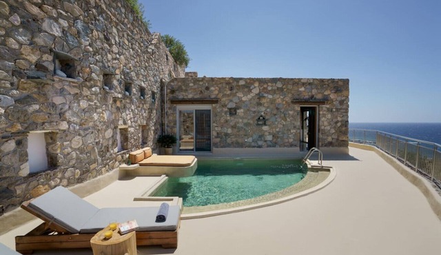 Stylish Villa w/Private Pool & BBQ near Elafonissi