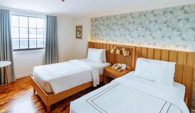 Sugarland Hotel