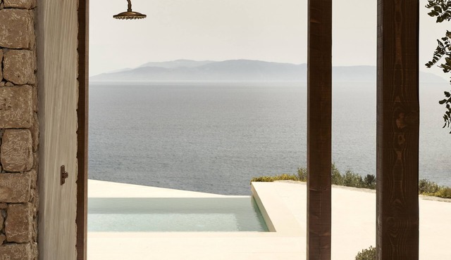 Sui Generis Villa