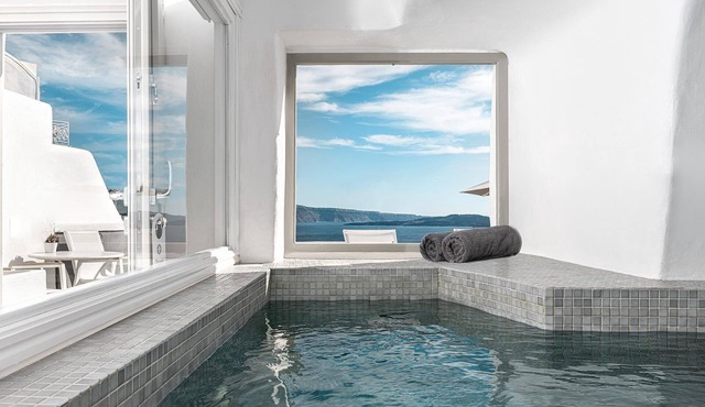 Suite with Private Hot Tub