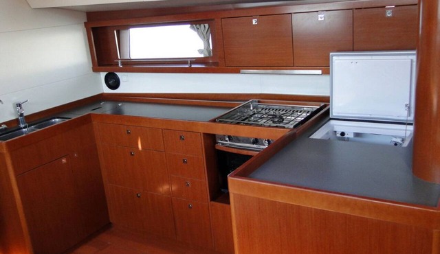 Sun-Kissed Sailing Adventure in the Sporades Islands from Volos, Thessaly