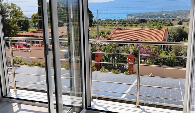 ☀️ SUNNY HOME: Panoramic Loft with Gulf & Mountain Views with private parking