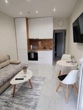 Sunrise Apartment
