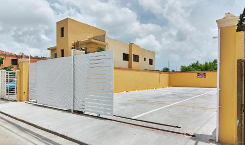 Sunset Single Room Near Airport Wi-Fi & Parking