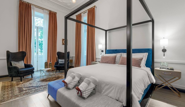 Superior Suite Theseus by 2 Mazi Suites