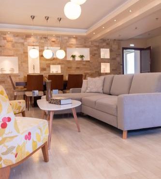T122 residence