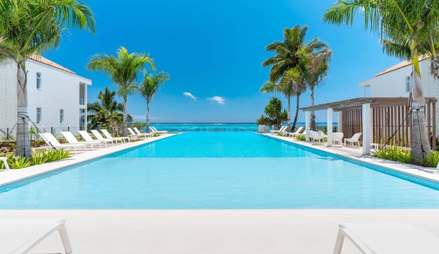 Tahiti Luxury Beach with Concierge