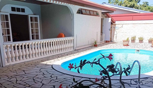 Tahiti Maison de Ville Moderne Avec Piscine