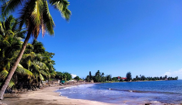 TAHITI - Matavai Bay Spirit