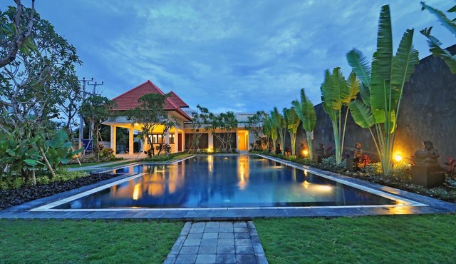 Taman Ayu Town House