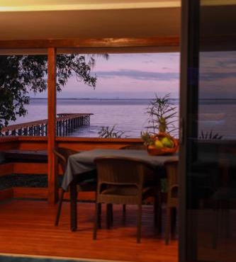 Teahupo'o Wave Lodge