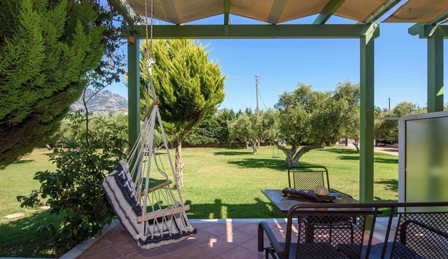 Terpsi Mezonnete 2 - Kyparissia Garden Retreat