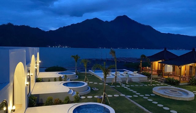 The Kintamani Villas Tepi Danau and Natural Hot Spring