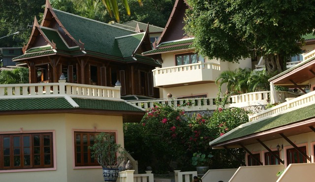 Three Bedroom Apartment 24