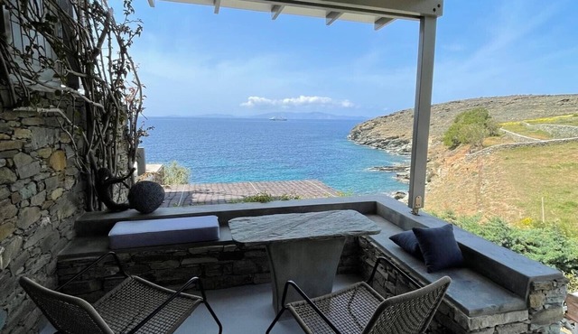 Thrilling Tinos See Front Studio | Zoi Studio | Breathtaking Sea Views | Private Furnished Terrace | Pet Friendly | Shared Outdoor Pool | Prime Location | Agios Romanos
