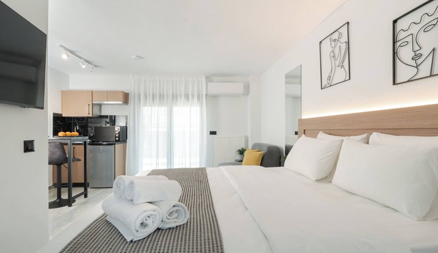 Tower 15 | King Suite 701
