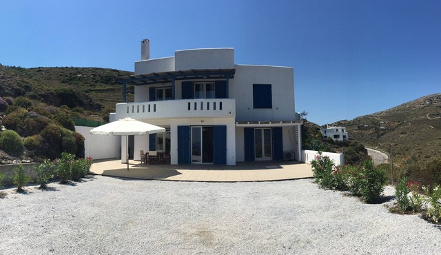 Traditional cyclade House in Andros 00000472164