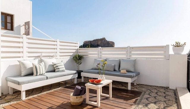 Traditional Lindian Suite 1 in Lindos