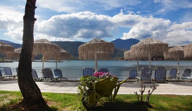 TROKADERO BOUTIQUE HOTEL