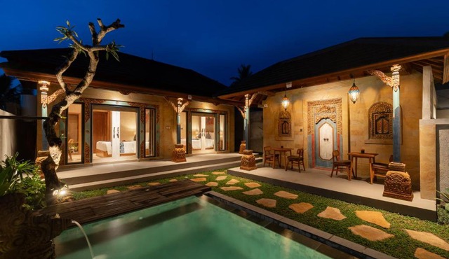 Tugeh Ubud Antique Villa