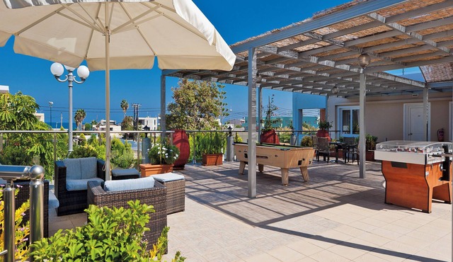 Two-bedroom two-bathroom apartment with kitchenette, Koukouras Hotel &Apartments