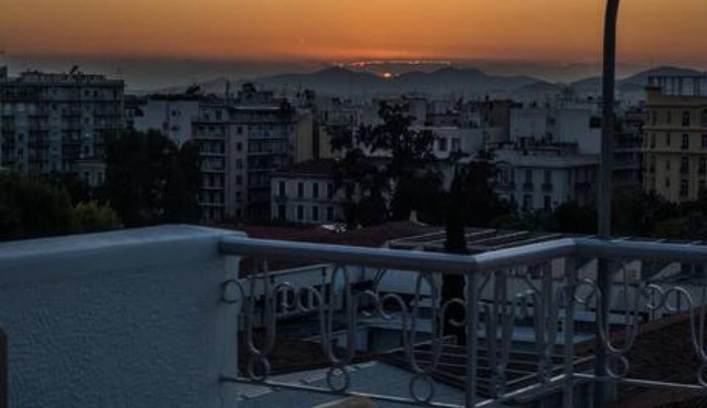 Unique 100m2 penthouse with breathtaking cityview!