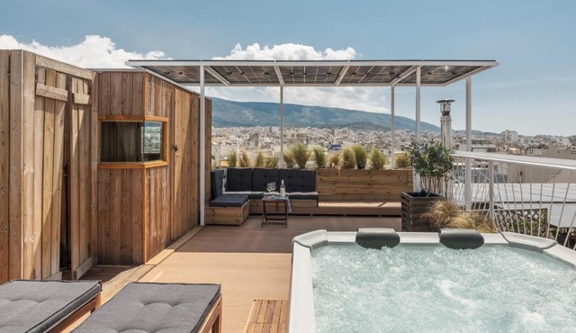 Unique solar penthouse with jacuzzi and sauna in central Athens