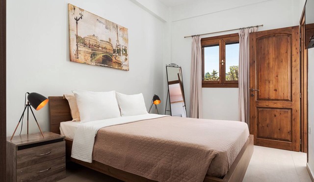 Utopia Suites in Egina