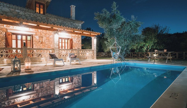 Villa 3 Bedroom, Alegria Villas