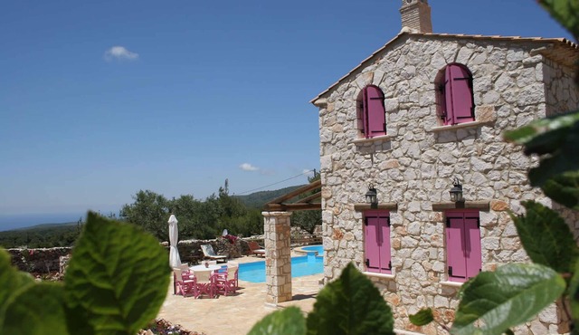 Villa Adnos - Serene surroundings
