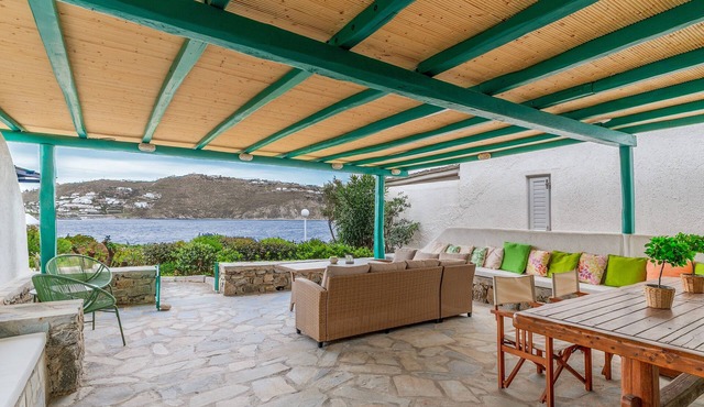 Villa 'Afrodite On The Sea' with Sea View, Wi-Fi and Air Conditioning