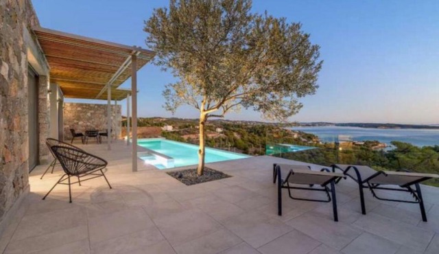 Villa Alliopi ein Blick für die Sinne