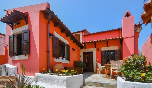 Villa 'Apartment 1' with Mountain View and Private Terrace