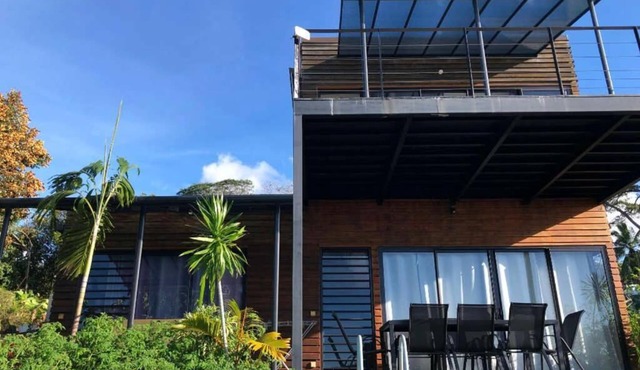 Villa Bounty with Private Pool and Panoramic Ocean Views - Bounty Lodge Tahiti