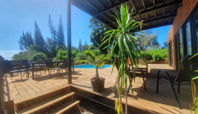 Villa Bounty with private pool and panoramic ocean view