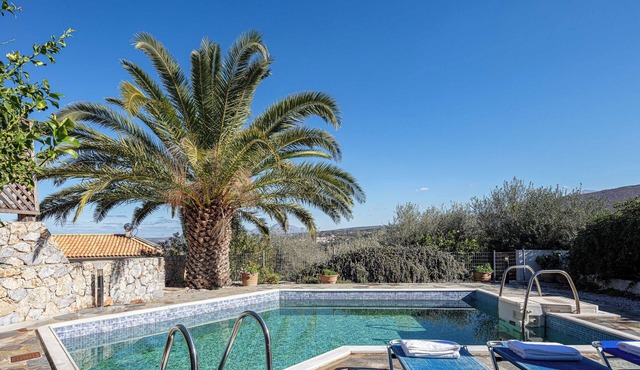 Villa Delfi/w private pool, at a serene village