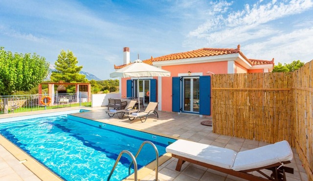 Villa Europe Ena - Two Bedroom Villa, Sleeps 4