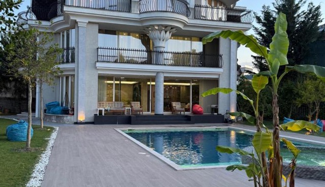 Villa Florence