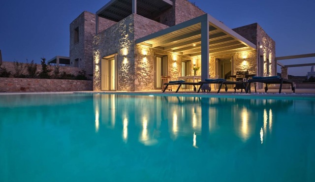 Villa Helia with swimming pool