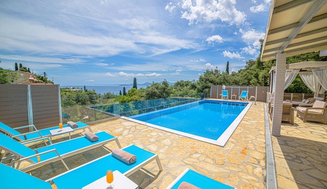 Villa Hera villa with private pool and sea vew