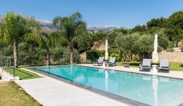 Villa Inati