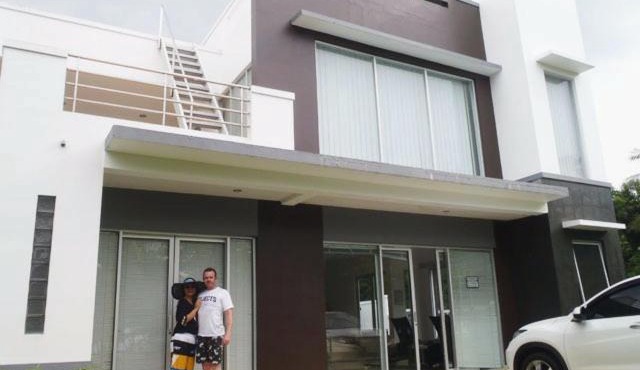 Villa Kaca