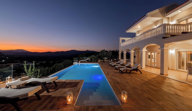 Villa Kamos in Archaggelos