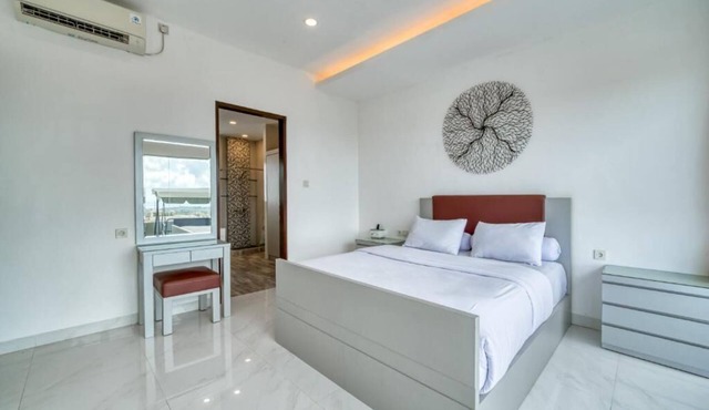 Villa Kinditto - Luxury 3BR Villa with Breathtaking Natural Views in Jimbaran