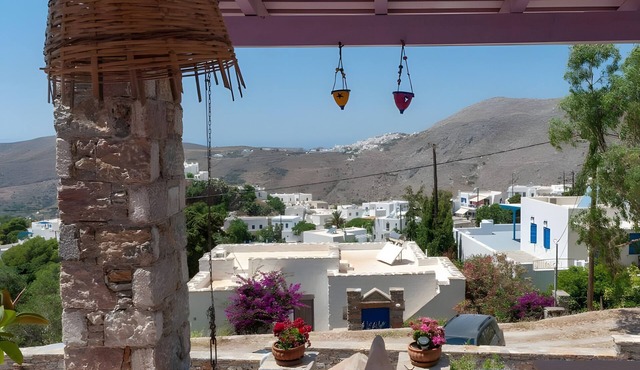 Villa 'Lila' with Sea View, Wi-Fi and Air Conditioning